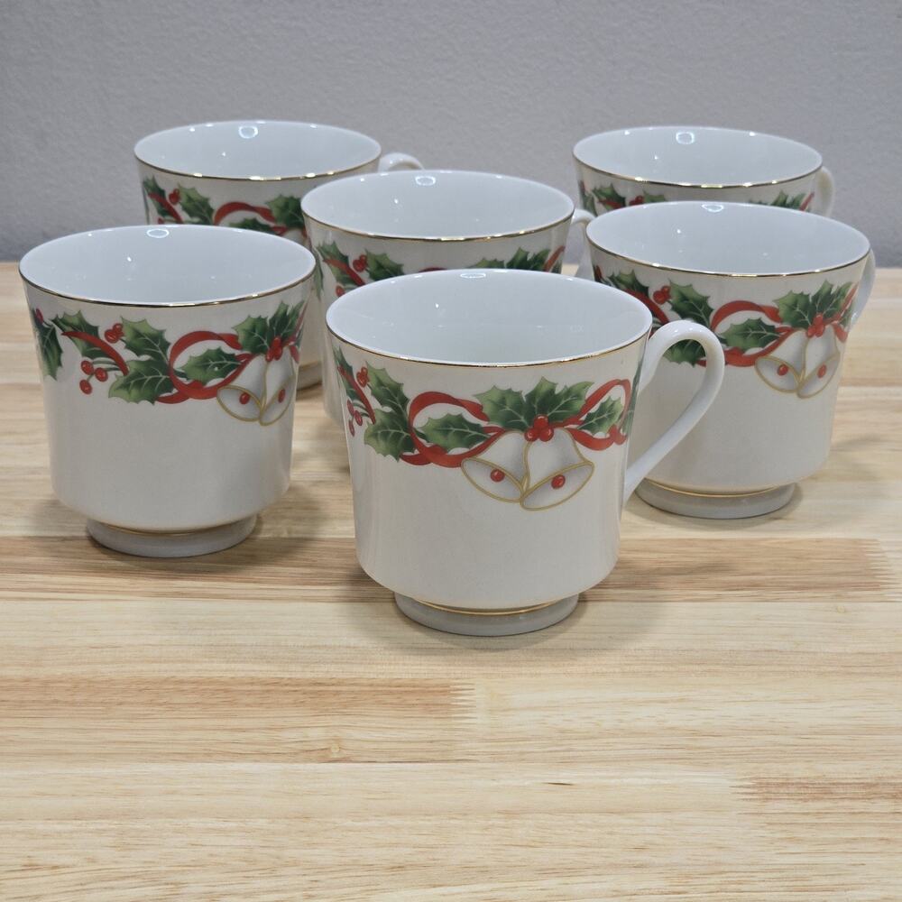 Noel 8401 by Sango 1990 Christmas China Footed Tea Cups Holly Bells Gold Rim